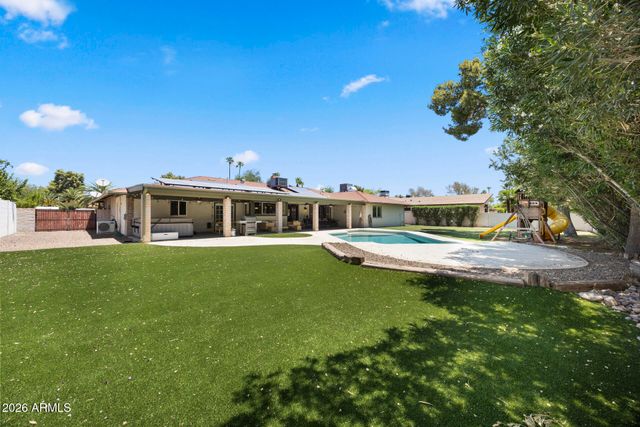 5449 E LARKSPUR Drive, Scottsdale, AZ 85254