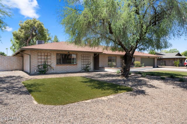 5449 E LARKSPUR Drive, Scottsdale, AZ 85254