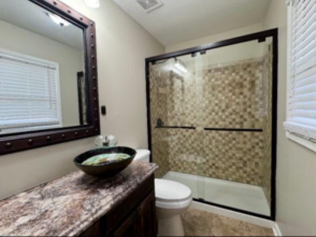 448 Powers Blvd, Waverly, TN 37185