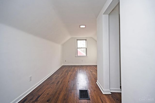 6756 Sunray Avenue, Anderson Twp, OH 45230