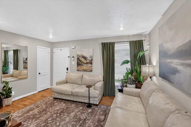 10518 Dawn Drive, Dallas, TX 75228