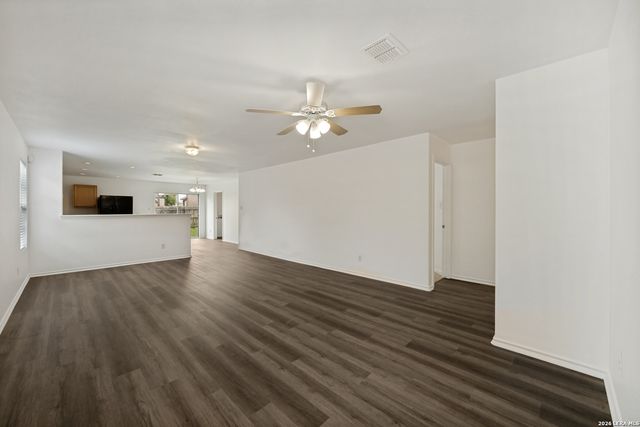 4447 Wrangler Run, San Antonio, TX 78223