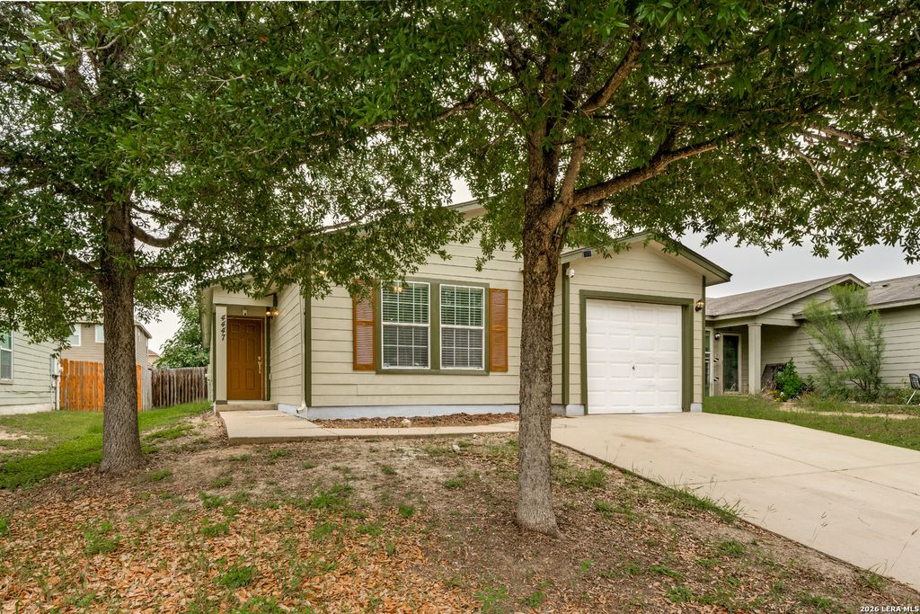 4447 Wrangler Run, San Antonio, TX 78223