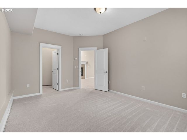 360 N STONEGATE Dr, Washougal, WA 98671