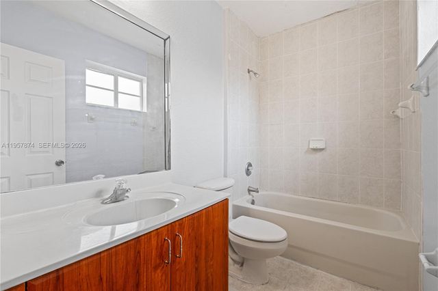 865 SW 6th Ct, Florida City, FL 33034