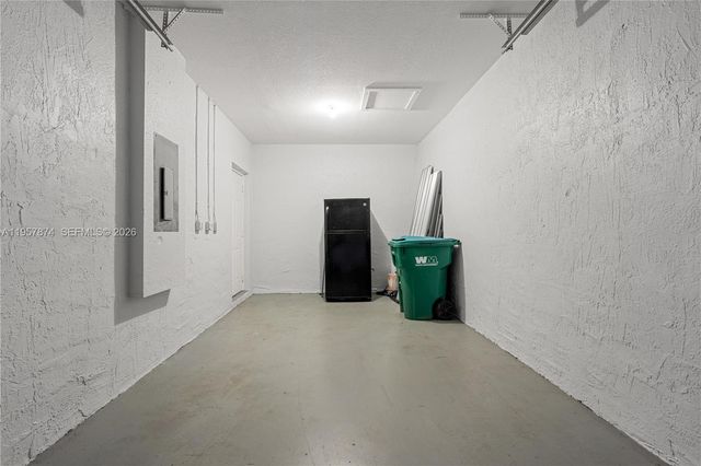 865 SW 6th Ct, Florida City, FL 33034