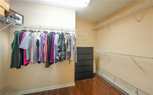350 Scarborough Way, Johns Creek, GA 30022