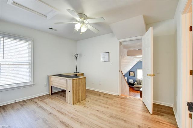 433 Broad Bend CIR, Chesapeake, VA 23320