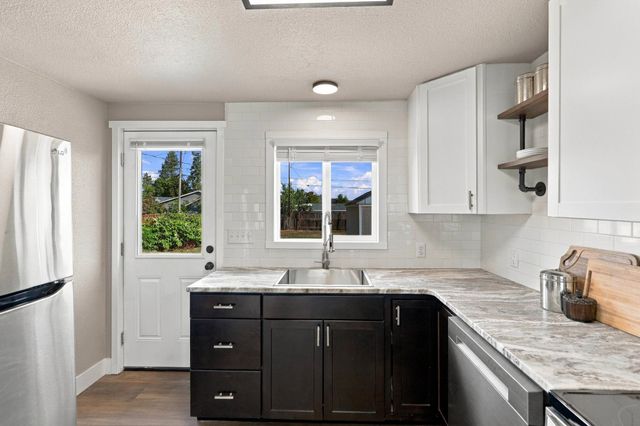 6327 E 7th Ave, Spokane, WA 99212