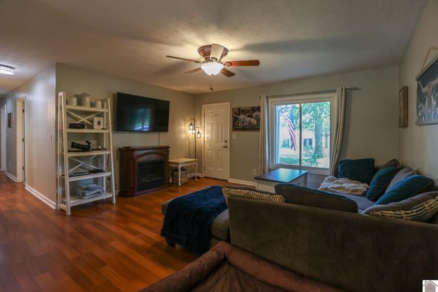 6765 Ivo Wurth Rd, Paducah, KY 42001