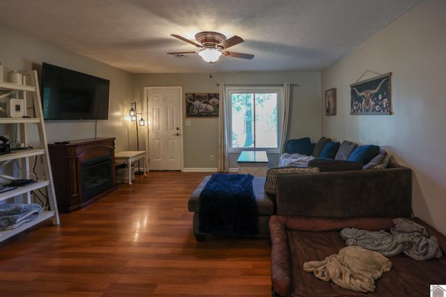 6765 Ivo Wurth Rd, Paducah, KY 42001