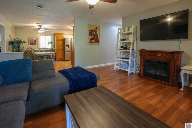 6765 Ivo Wurth Rd, Paducah, KY 42001