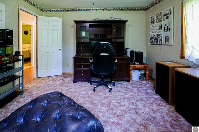 6765 Ivo Wurth Rd, Paducah, KY 42001