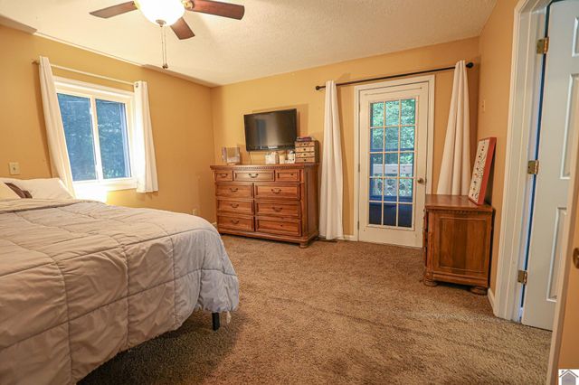 6765 Ivo Wurth Rd, Paducah, KY 42001
