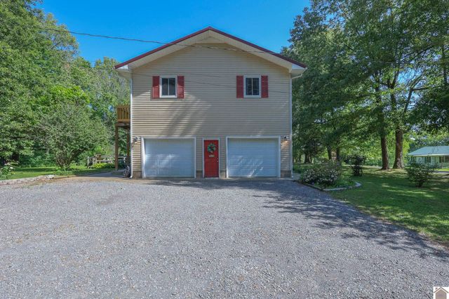 6765 Ivo Wurth Rd, Paducah, KY 42001