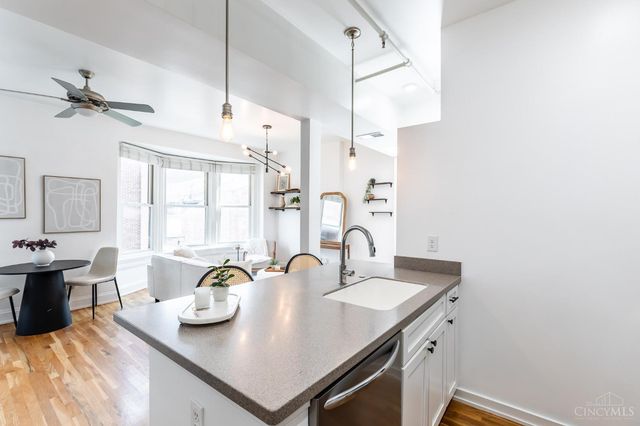 4 W Fourteenth Street, Cincinnati, OH 45202