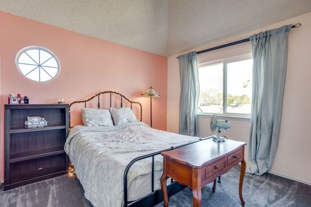 5628 Shady Springs Trail, Fort Worth, TX 76179