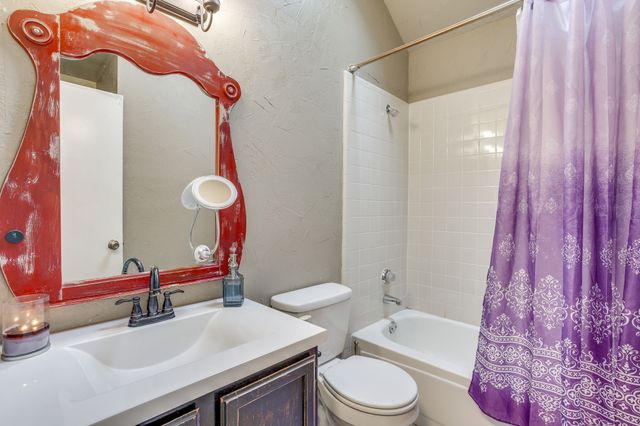 5628 Shady Springs Trail, Fort Worth, TX 76179