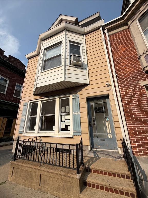 223 North 10th Street 1, Allentown City, PA 18102