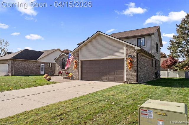 7715 Cherrywood Drive, Westland, MI 48185