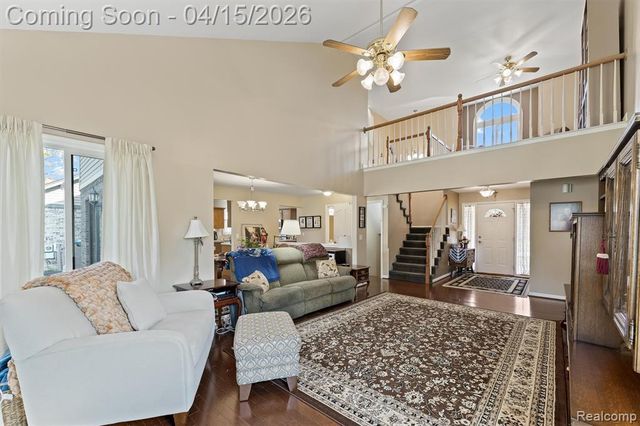 7715 Cherrywood Drive, Westland, MI 48185