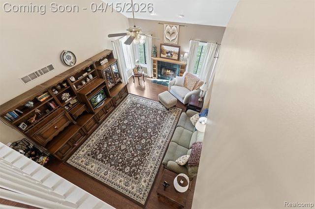 7715 Cherrywood Drive, Westland, MI 48185