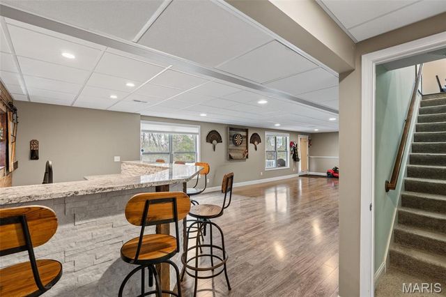 518 Crestfall Drive, Washington, MO 63090