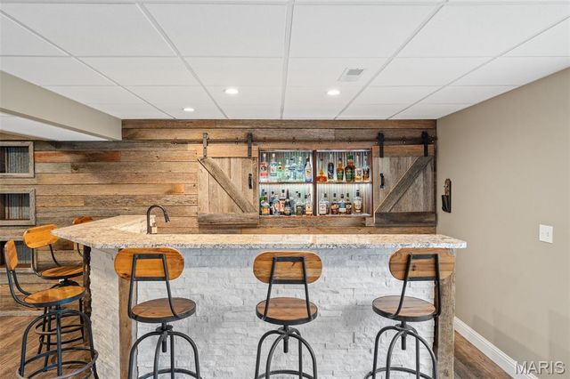 518 Crestfall Drive, Washington, MO 63090