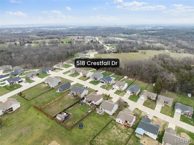 518 Crestfall Drive, Washington, MO 63090