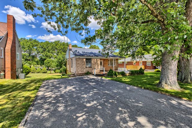 608 Wyandotte STREET, Irwin, PA 15642