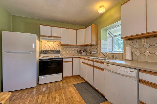 608 Wyandotte STREET, Irwin, PA 15642