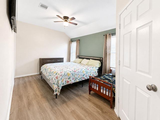 1310 Vincente Court, Conroe, TX 77301