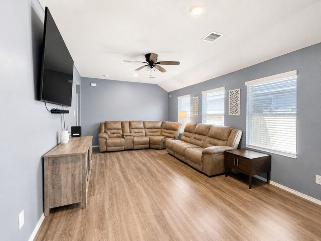 1310 Vincente Court, Conroe, TX 77301