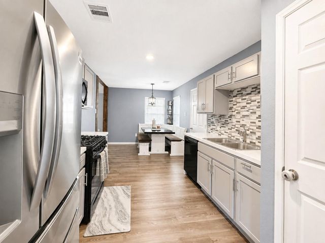 1310 Vincente Court, Conroe, TX 77301