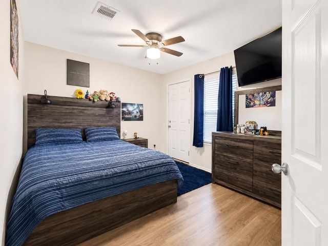 1310 Vincente Court, Conroe, TX 77301