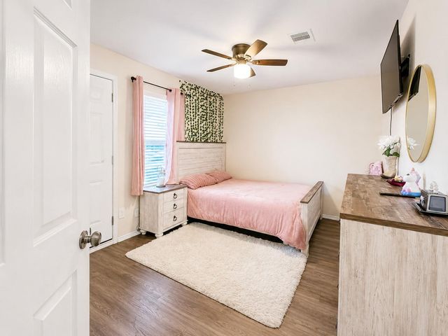 1310 Vincente Court, Conroe, TX 77301