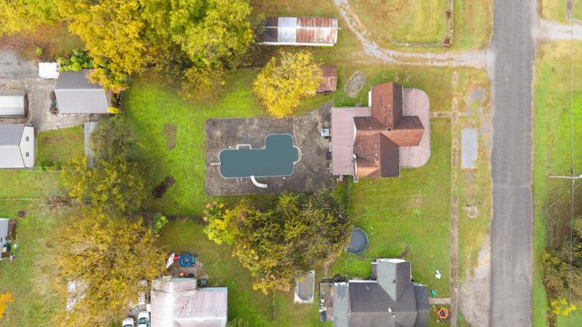 214 E Rhea Avenue, Spring City, TN 37381