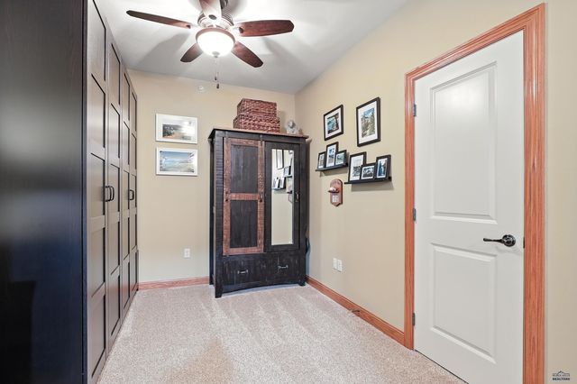 4031 FAIRWAY HILLS DR, Rapid City, SD 57702