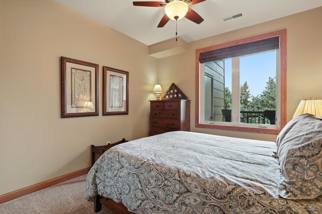 4031 FAIRWAY HILLS DR, Rapid City, SD 57702