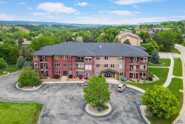 4031 FAIRWAY HILLS DR, Rapid City, SD 57702