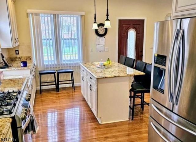 89 Rose St, Wood-ridge Boro, NJ 07075