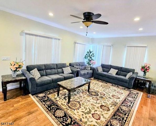 89 Rose St, Wood-ridge Boro, NJ 07075