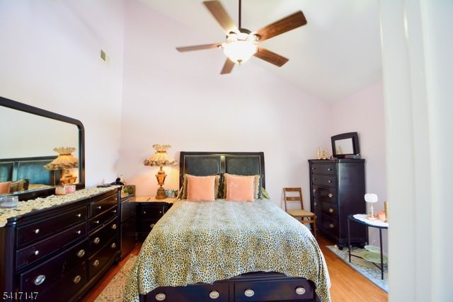 89 Rose St, Wood-ridge Boro, NJ 07075