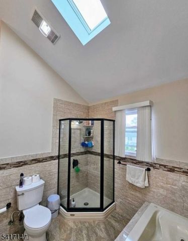 89 Rose St, Wood-ridge Boro, NJ 07075