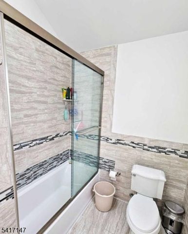 89 Rose St, Wood-ridge Boro, NJ 07075