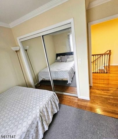 89 Rose St, Wood-ridge Boro, NJ 07075