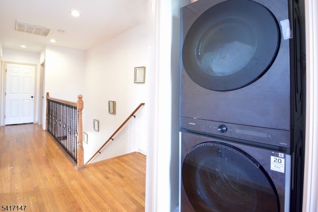 89 Rose St, Wood-ridge Boro, NJ 07075