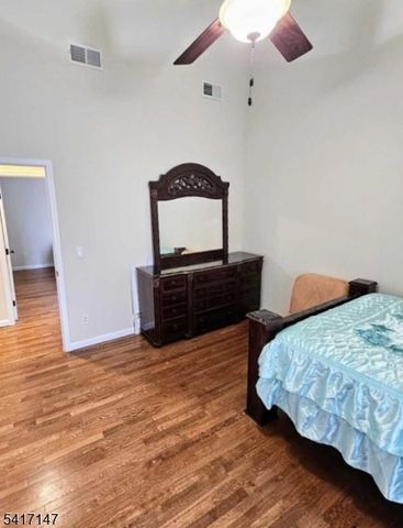 89 Rose St, Wood-ridge Boro, NJ 07075