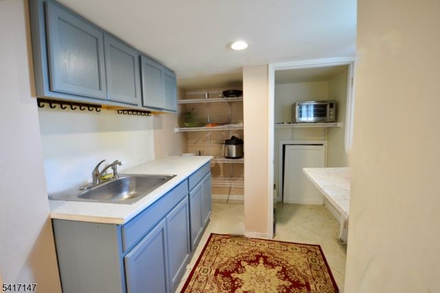 89 Rose St, Wood-ridge Boro, NJ 07075