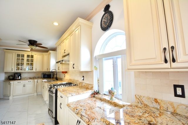 89 Rose St, Wood-ridge Boro, NJ 07075